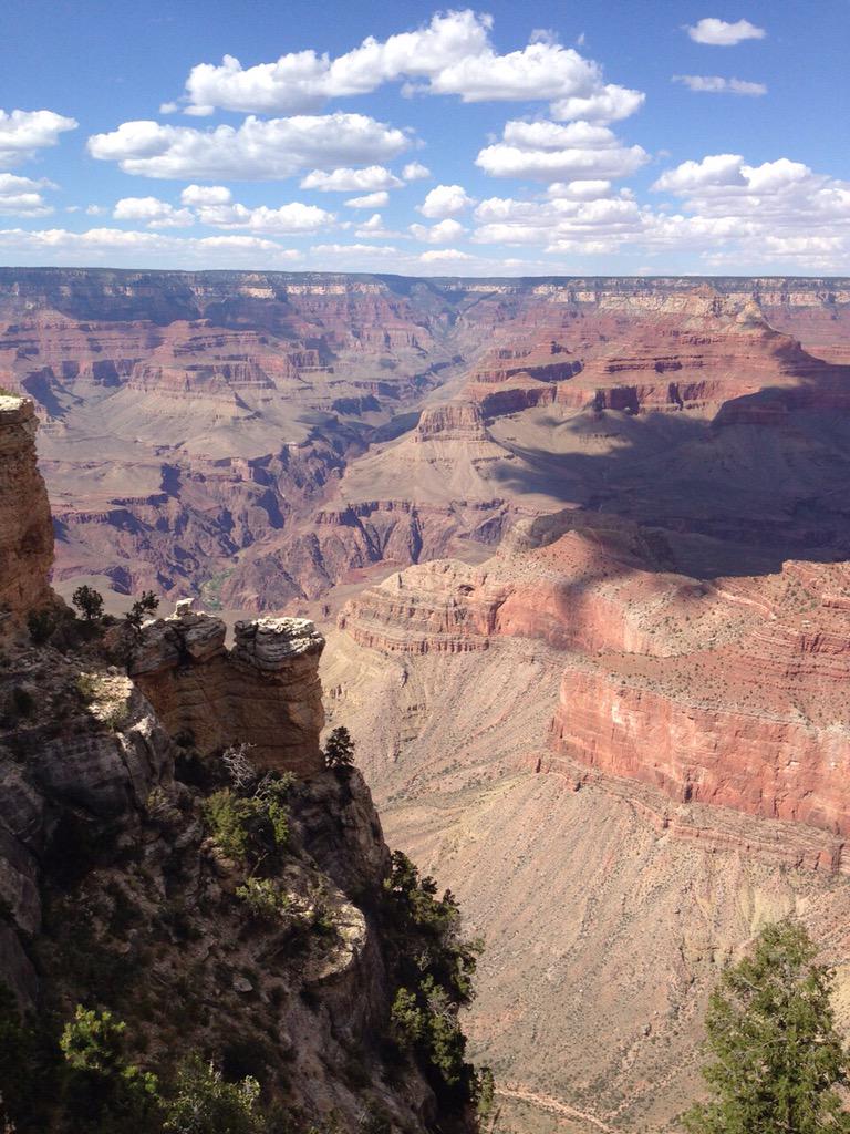 Dare2ExploreNL's tweet photo. Prachtige foto's van tevreden klanten op mooie #roadtrip door #USA! #travel #d2e #lovemyjob #vakantie #roadtrip http://t.co/Hi0bGNBV9w