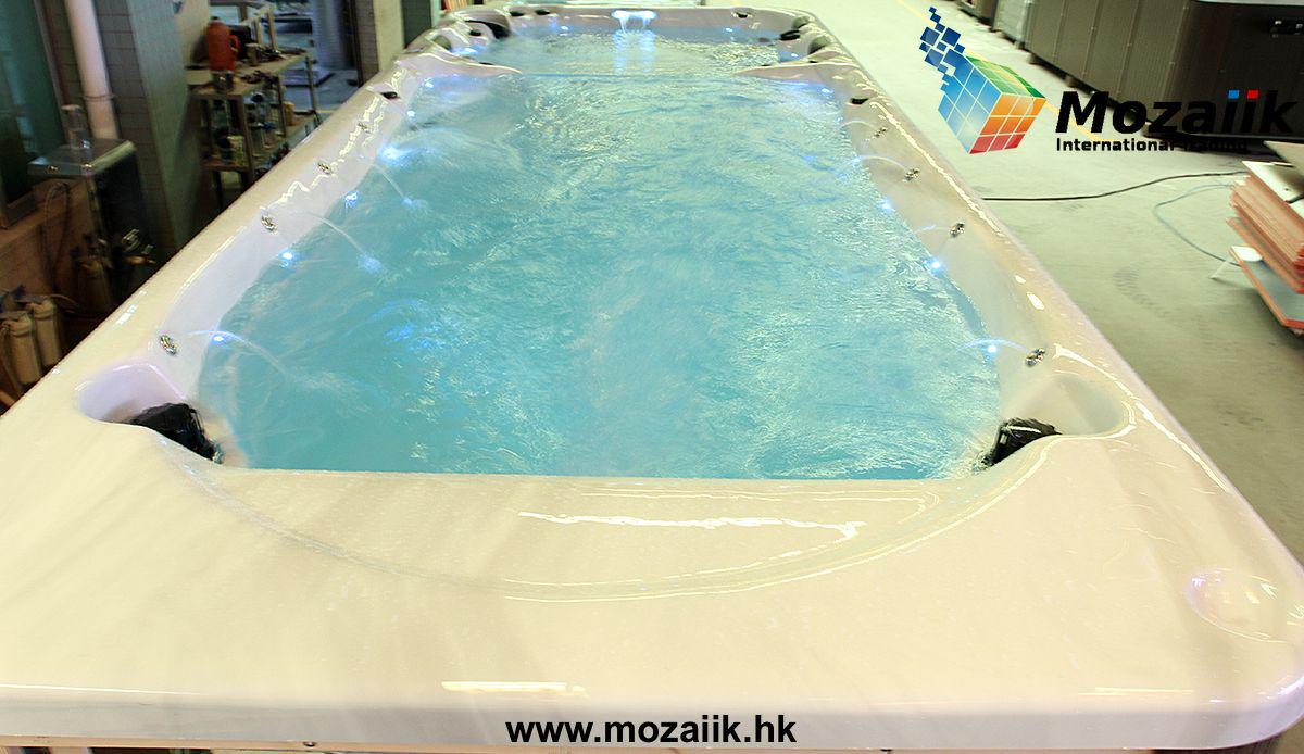 th_marlene's tweet photo. To do sport and have relaxing moments : JETS + HOT/COLD WATER + COUNTER-CURRENT : have SWIM SPA #spas #jacuzzi #swim http://t.co/z39oDgJ4Hx