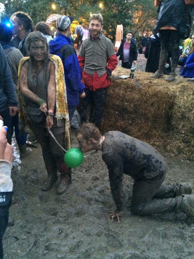 AmbroHenman's tweet photo. Secret garden party ain't for the faint hearted! Shit got weird.. 🐩 truss me http://t.co/iDasHoAujN