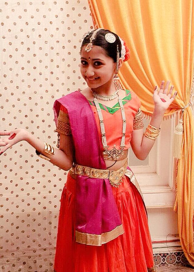 mazelvyas's tweet photo. Dance is my another style #loveyouall #love #dance http://t.co/D27stxIp1L