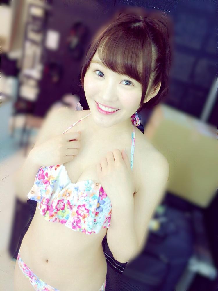 今回の生写真は水着だよ❤︎ 夏らしくていいね😊👍 チェックしてくれた