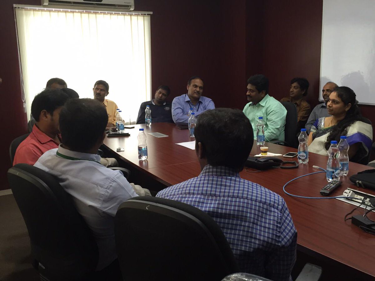 VizagIT's tweet photo. VITA conducted "ACADEMIC INSTITUTIONS MEET" on 25th july,2015..
This workshop is a part of "Academic Initiative" http://t.co/IJZb63pj8s