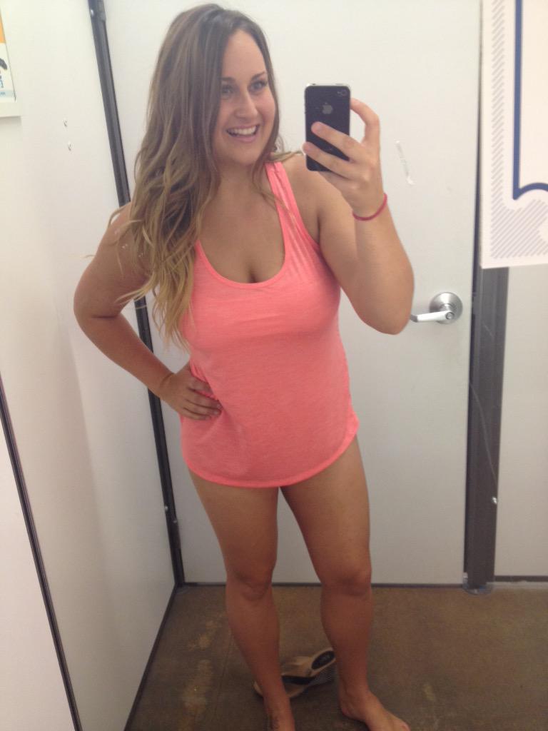 Bought some work out clothes yesterday &amp; I honestly can't wait to start the week so i can get closer to my goals ❤️