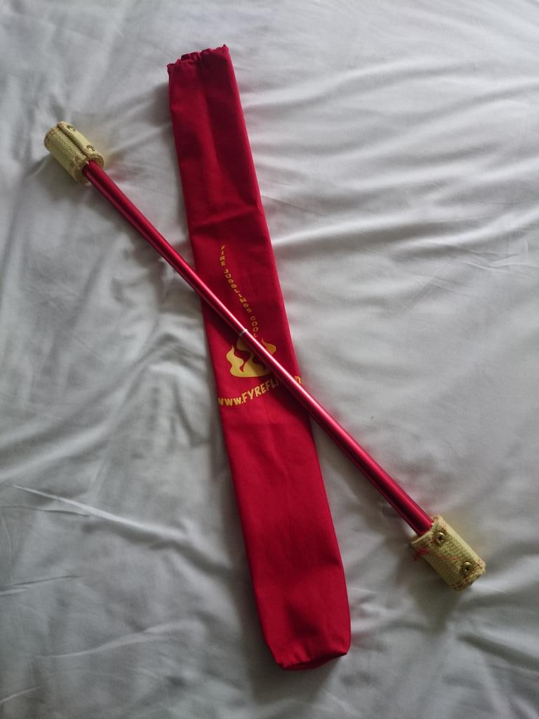 Dutch_Liar's tweet image. Happy with my new toy!!! #juggling #fire #devilstick