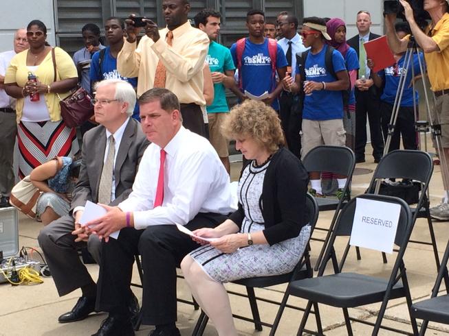 NathanPeyton's tweet image. @Steph_Pollack at #connectioncenter launch. "College should be a possibility for every young person"