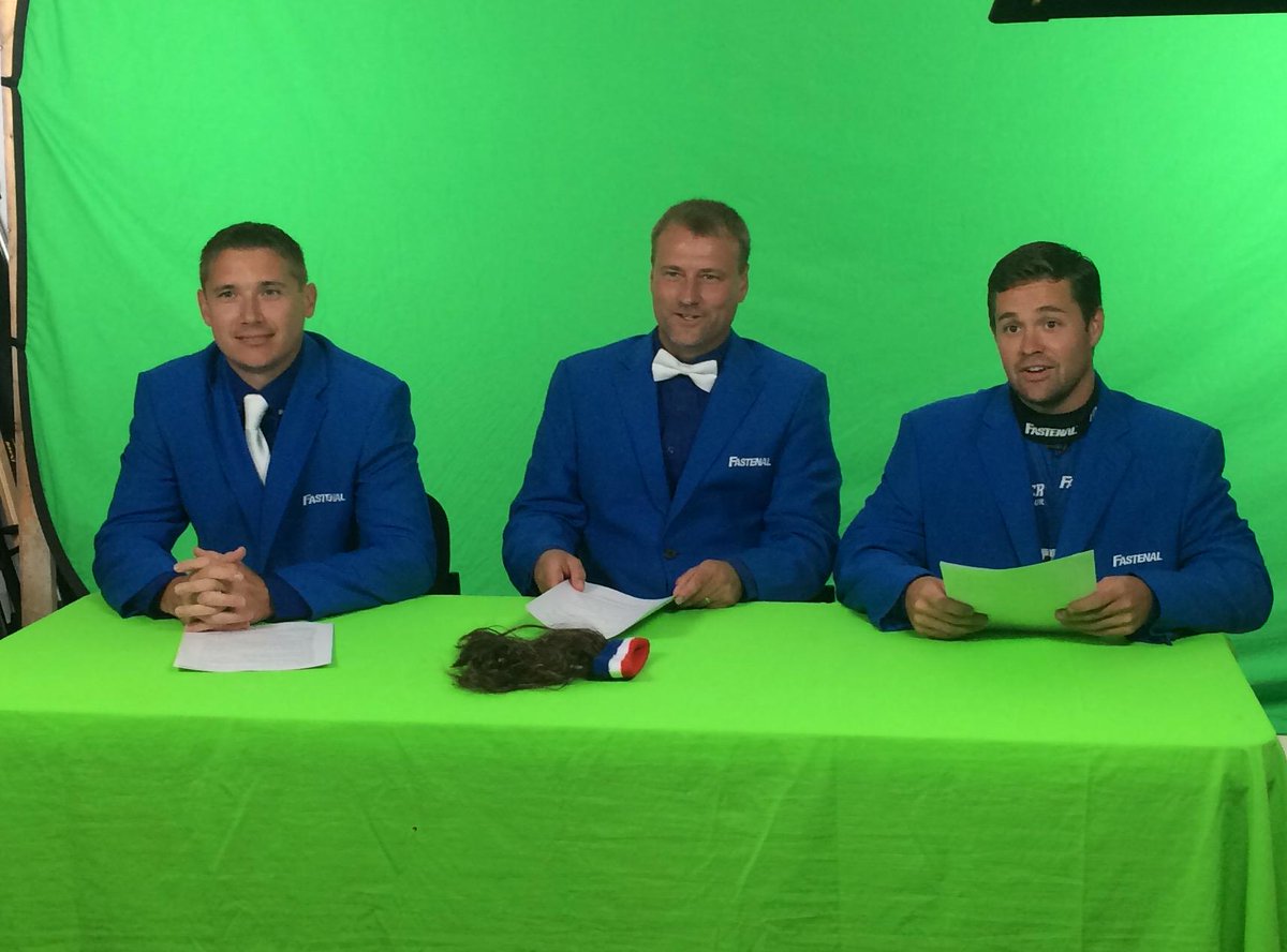 RFK17Team's tweet photo. Up at @FastenalRacing today, @StenhouseJr shooting some videos. Doesn't the blue jacket look good with the firesuit? http://t.co/3vfXNhJQ38