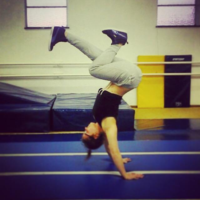 denverk's tweet photo. This is what happens when you kit your girlfriend in @PUMASouthAfrica #Gymnast #girlswithguns http://t.co/ip23lCf7Xq