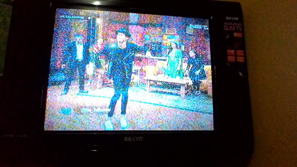 pramesti_na's tweet photo. Ka @TarraBudiman abis di kerjain ama kang sule ini @Ini_Talkshow  😂 http://t.co/cC971Px0TX