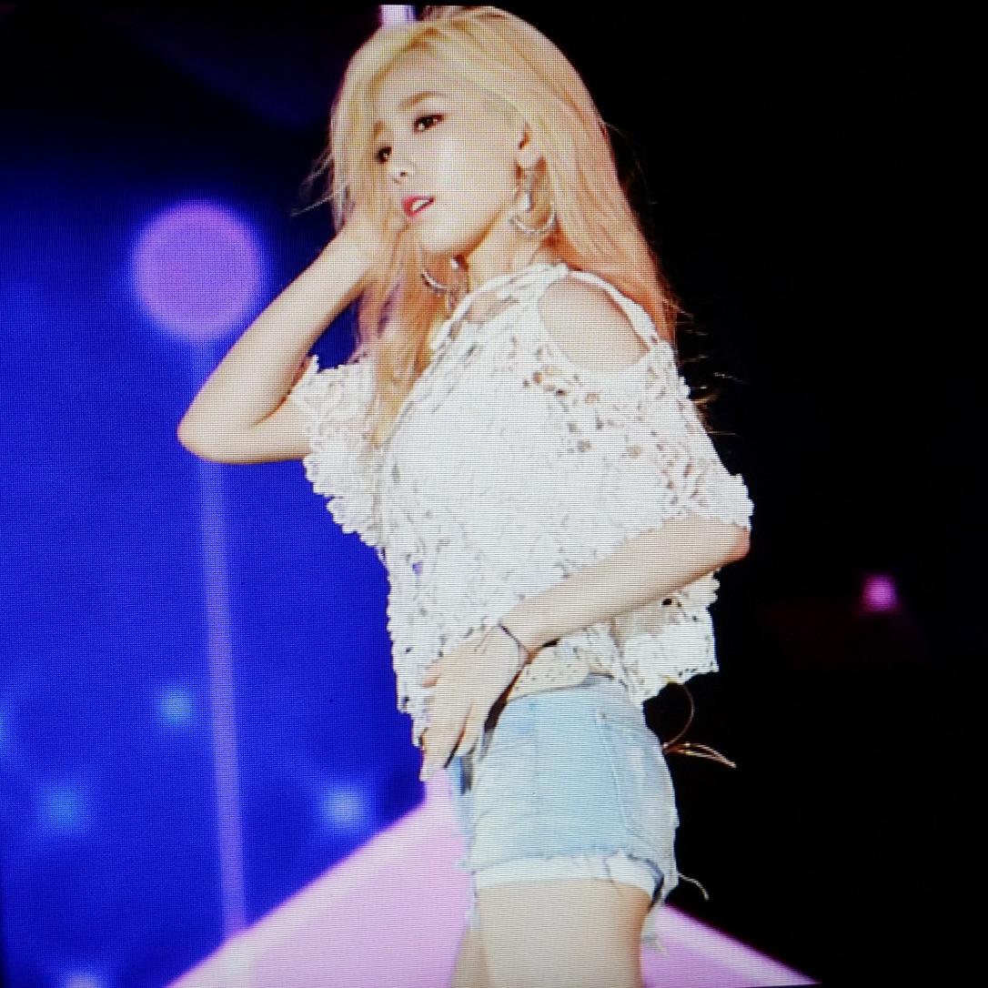 [PIC][27-07-2015]SNSD tham dự "MBC Music Core Summer Festival" tại Ulsan vào tối nay CK7G116UAAAqul5