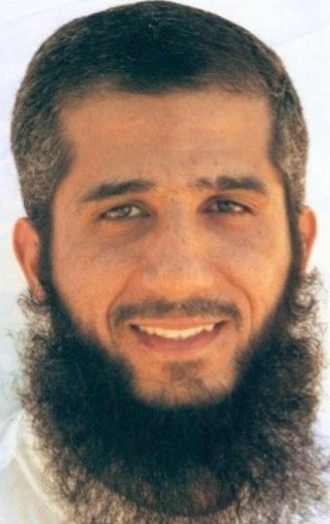 AbdullahBoftain's tweet photo. بعد 14 عاماً بلا حرية ولا محاكمة .. يحاكم فايز اليوم على أمل الحصول على الحرية

#الحرية_لفايز_الكندري http://t.co/uFptFzr3U9