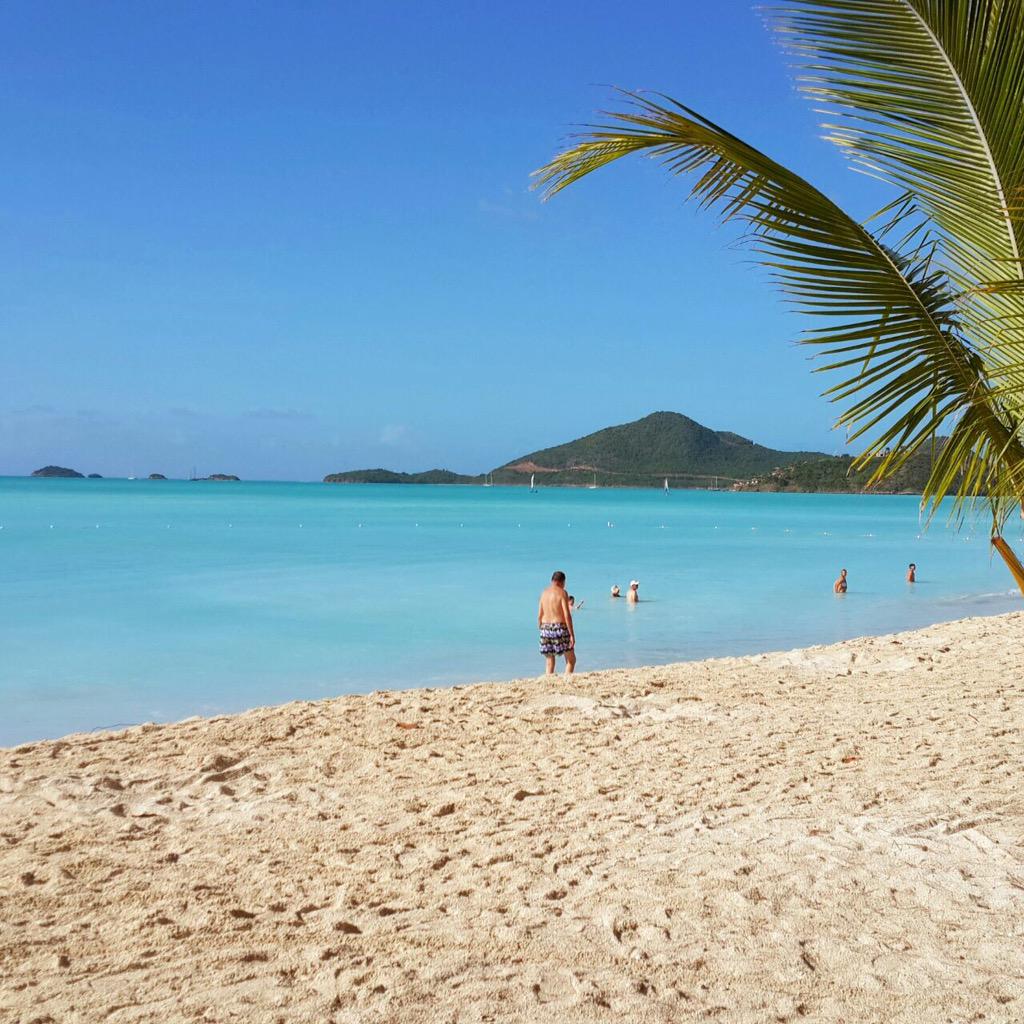 Visitaandb's tweet photo. Good morning😉... Retweet if you would enjoy a trip to our paradise #AnBSummer #LoveAntiguaBarbuda http://t.co/Xbi8hHnym2