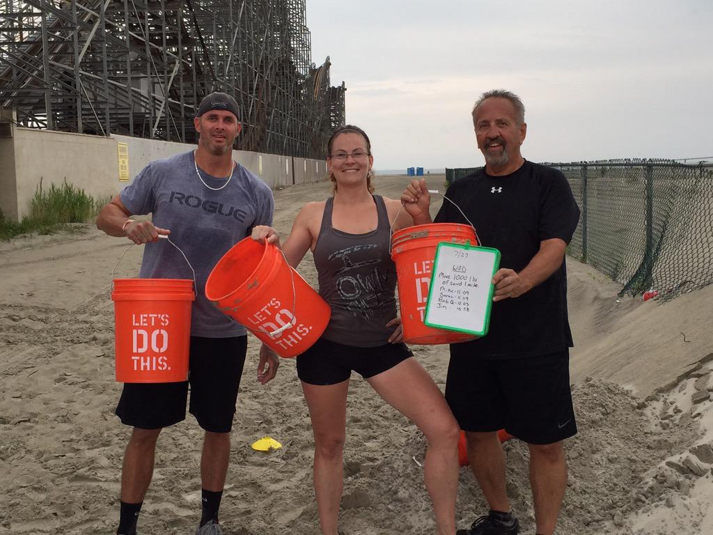 MelsMuscle's tweet photo. Wildwood beach WOD.  Move 1,000lb of sand 1 mile! #cantdothisatMels http://t.co/EkuYh2am01