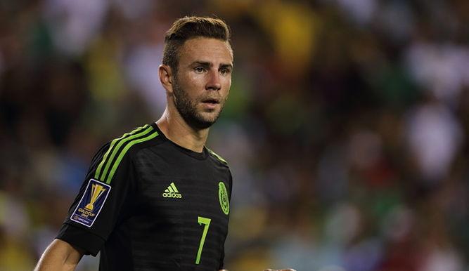 tvnnoticias's tweet photo. #FÚTBOL Layún: "Fue una #CopaOroMax extraña, jugamos mal". Los detalles, entrando aquí --> http://t.co/RzOccrgE6A http://t.co/MSDn1g3o3U