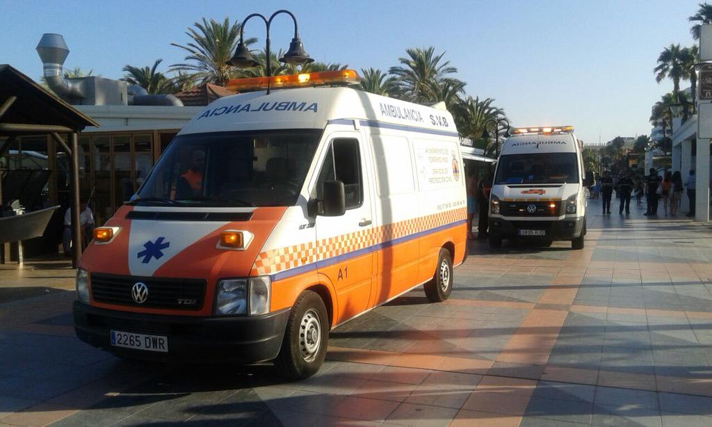 AgrupacionPCT's tweet photo. Aviso del @E112Andalucia por víctima de ahogamiento. Se resuelve satisfactoriamente y es trasladado por el @EPES_061 http://t.co/TCPH49Vhhh