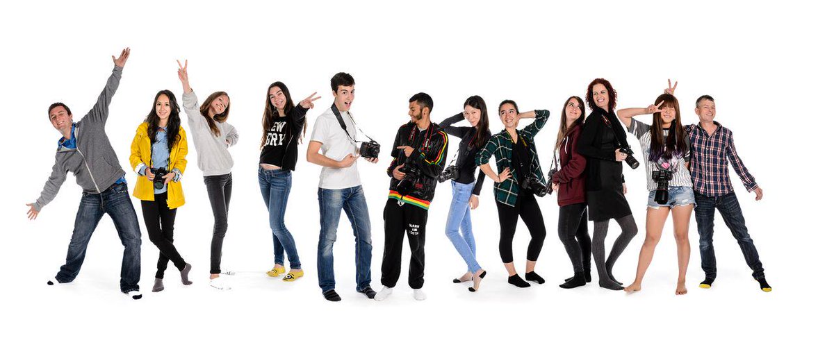 summerAUB's tweet photo. Our #photography summer course students having some fun in the #studio #AUBSUMMER #create #education #bournemouth http://t.co/BPHbIbNPm0