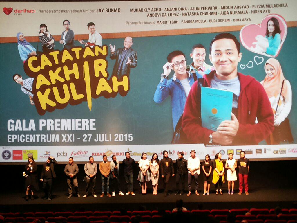 YudhiDhi's tweet photo. Premiere #cakthemovie http://t.co/47bvUY3blO