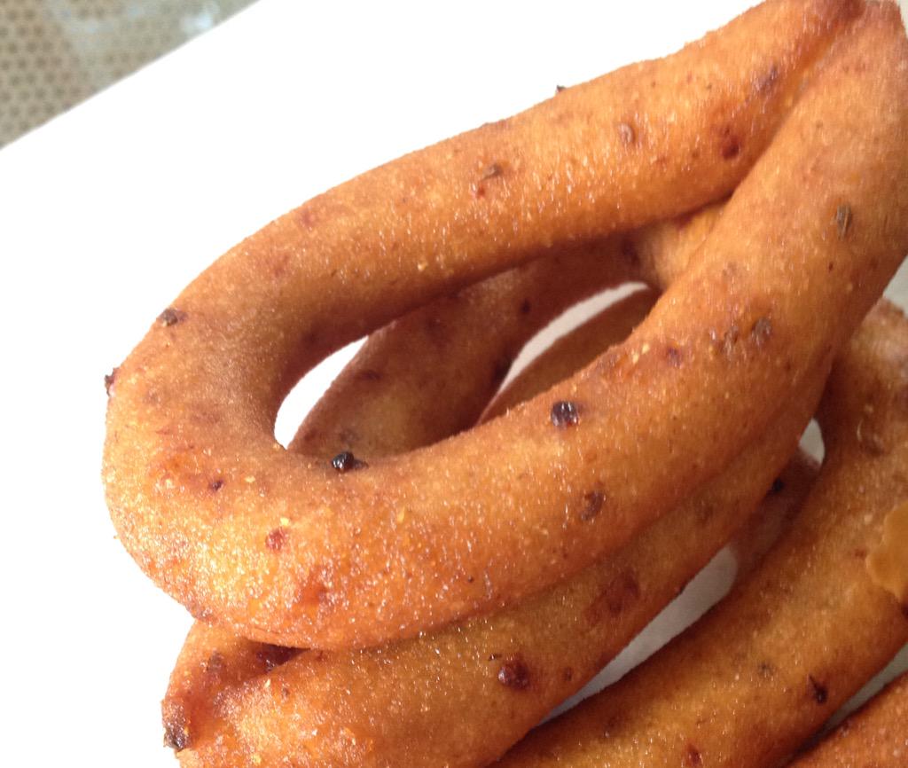empanadasla28's tweet photo. Recuerda Preguntar por Las Mandocas / Servicio de 5unid!!! ✨✨ http://t.co/r3Ibc5dtPe