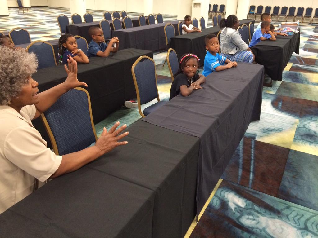 PAWministry's tweet image. Evangelist Valerie Nixon and the #YIA #pawkids #PAWinc100 #centennial