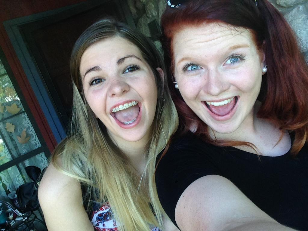jessiscott_'s tweet photo. Ready for #Capacity2015!!!! #pumpedup #SWITCHows #SWITCHlc @presleystyles13 http://t.co/8fMpkbOGUh