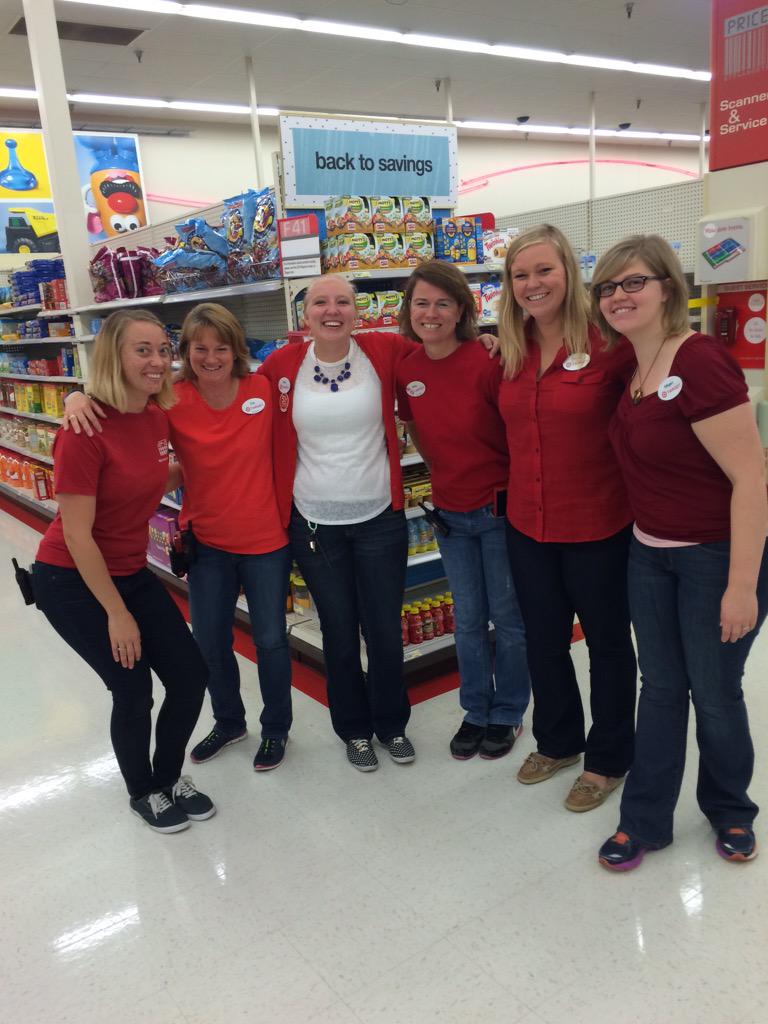 TargetMindi's tweet photo. I don't know if you knew, But..We're all models. #DatDenim #wildwildwillmar @MissTaylorN @MissaCharissa @Adam_Reiter http://t.co/a3QtUOhe0f