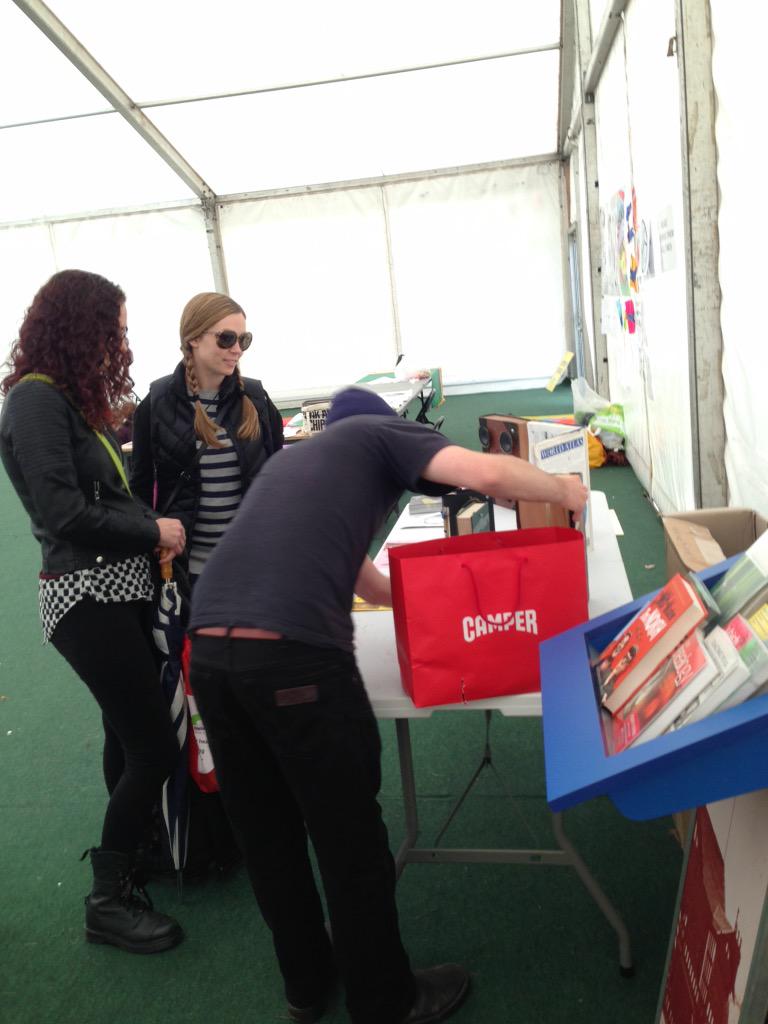 David kick starts <a href="/LetsGoGlobal/">LetsGoGlobal</a> and <a href="/BrighterSound/">Brighter Sound</a> 's sess at <a href="/wythygames/">Wythenshawe Games</a>-come help us build a sound installation!