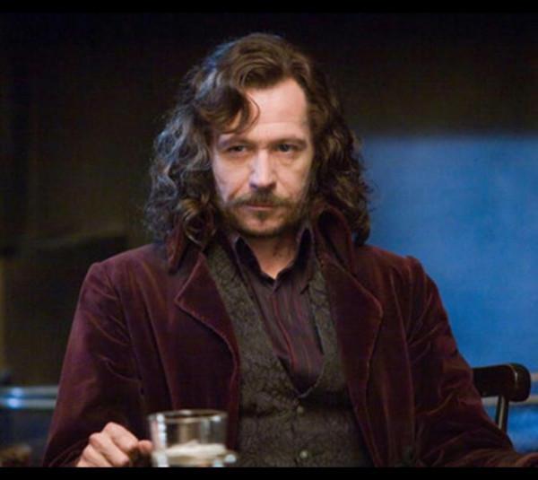 ハリーポッターbot على تويتر 1958年3月21日は シリウス ブラック役のゲイリー オールドマン Gary Oldman さんが生まれた日です お誕生日おめでとー ヾ ノ゙ 今日は何の日 T Co 8eas9g09lb ハリーポッターbot على تويتر 1958年3月21日は シリウス ブラック役のゲイリー オールドマン Gary Oldman さんが生まれた日です お誕生日おめでとー ヾ ノ゙ 今日は何の日 T Co 8eas9g09lb