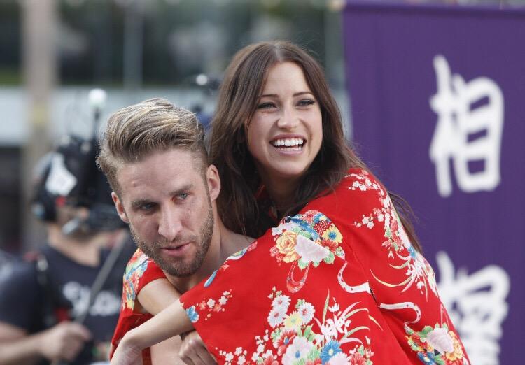 GUESS's tweet photo. Retweet if you love these two together! 😘 #TeamShawn #TheBachelorette 🌹 http://t.co/a6zDmLOJt4