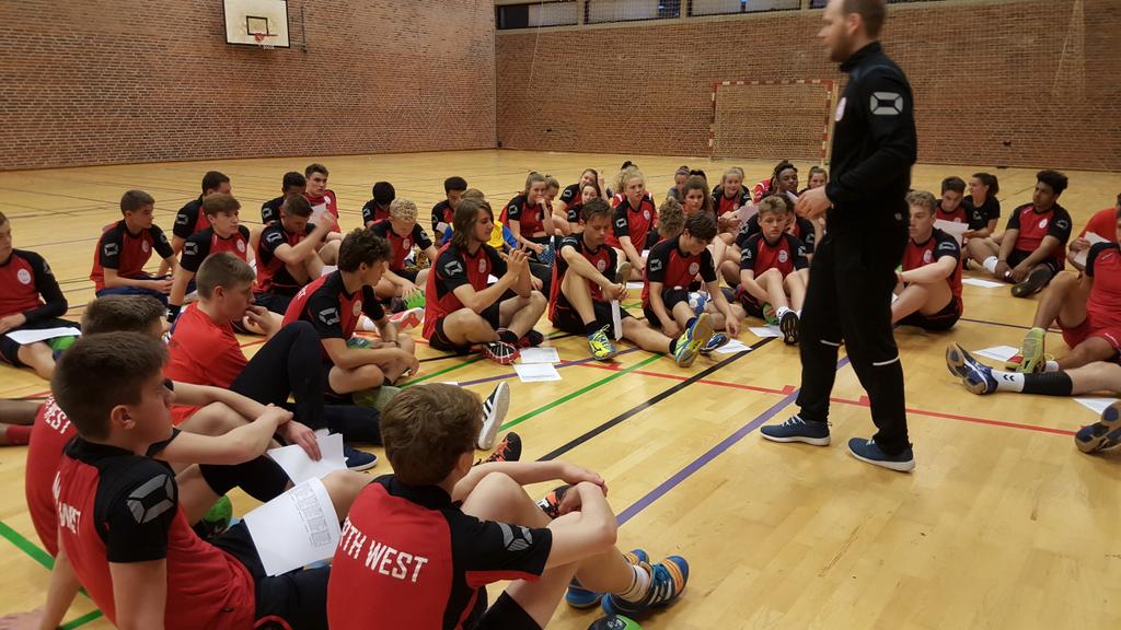 EHA_Performance's tweet photo. The RA groups are here and settling themselves in with an introduction and some training.Have a great time all http://t.co/lTGSfExmrx