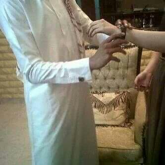 a25433685's tweet photo. _

دامك معي م فات من فرحتي شيء يكفي من الارزاق شوفة عيونك♡ http://t.co/5774MIzdxb