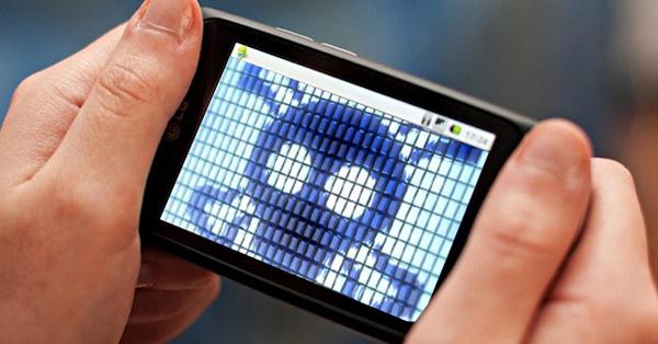 Maxmovil's tweet image. Un nuevo programa malicioso amenaza al 95% de nuestros #Android: #RCSAndroid.