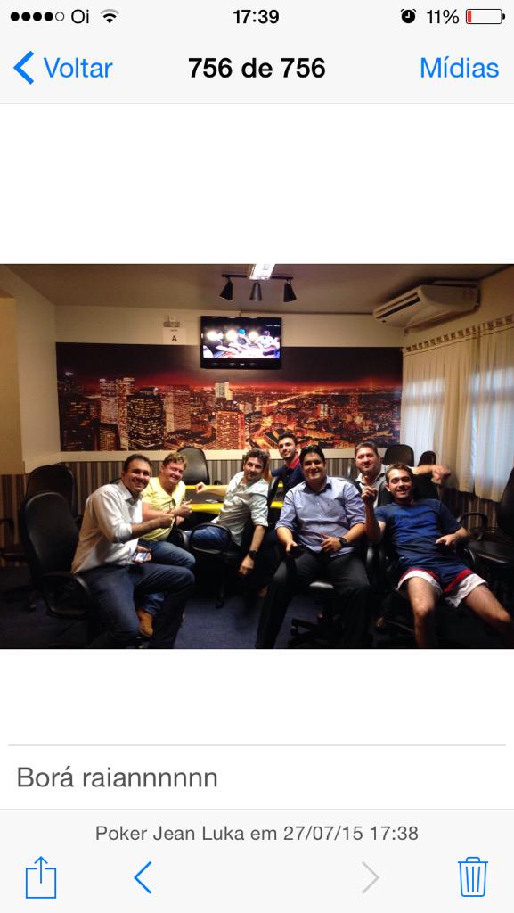 Dn2MM's tweet photo. Mancha.Manda uma abraço pra galera do clube King Poker! Estamos na torcida pelo Rhaian @BSOPoficial  @gruposuperpoker http://t.co/189feWD3k9