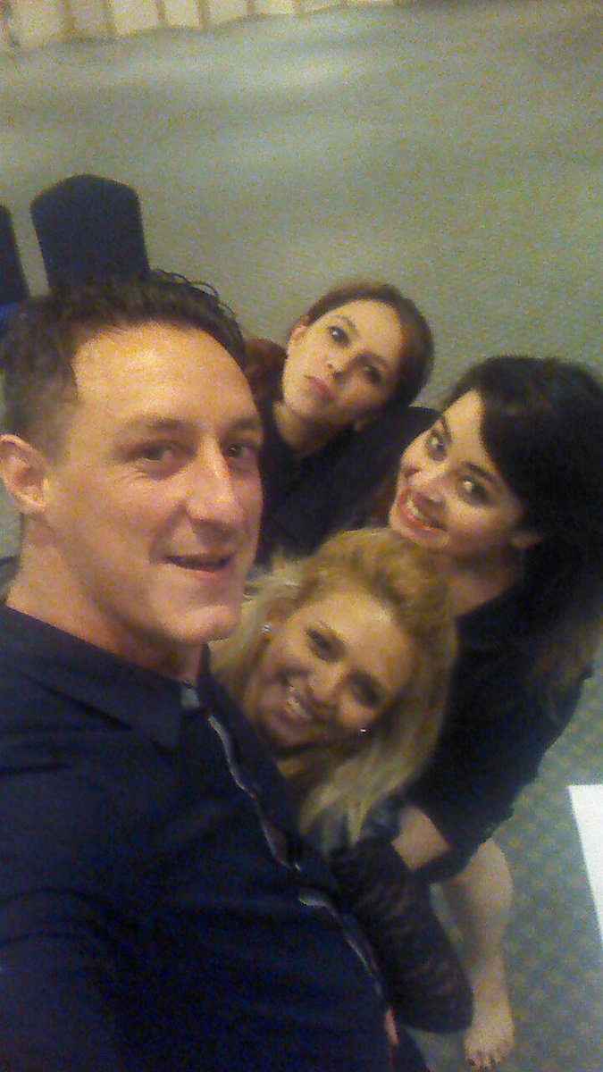 Estos cuatro maestros..son los "corazones en llamas"
y si que le hicieron honor al nombre. Gracias enormes.