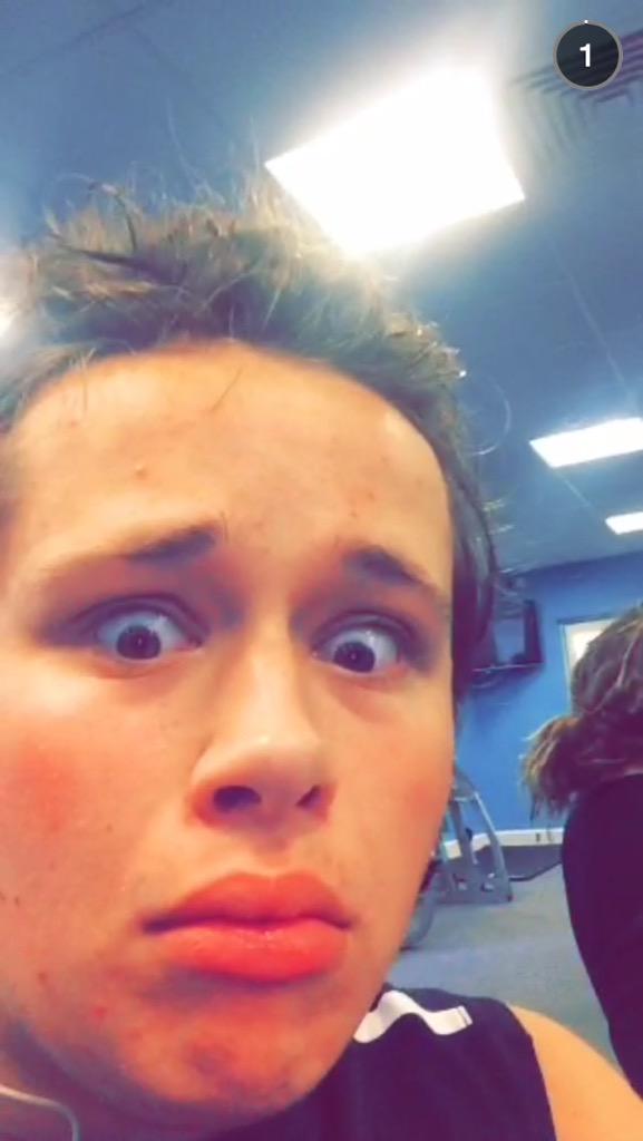 Abii_Pike's tweet image. When you hear a noise but your the only one home @LukeFriendMusic 😂😂