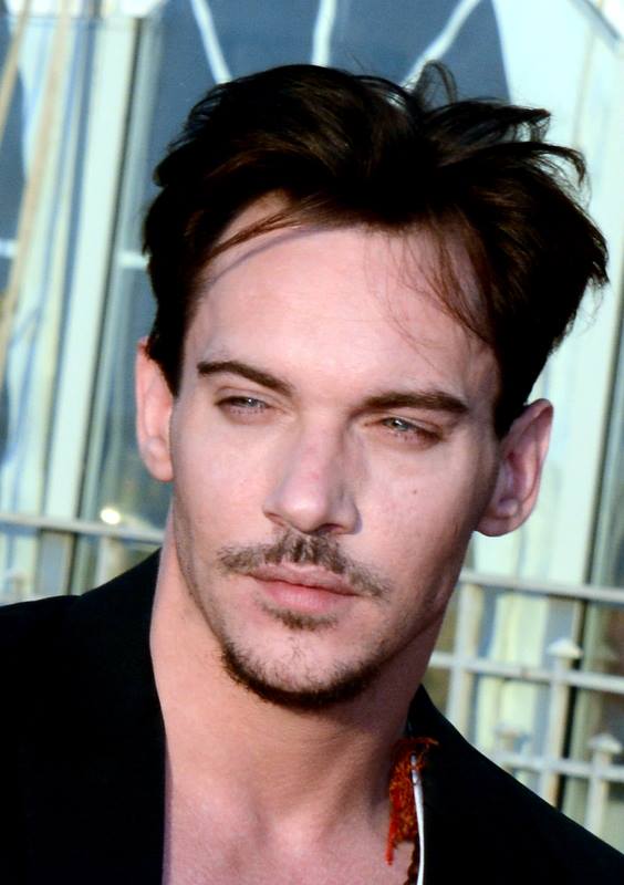 Happy birthday Jonathan Rhys Meyers, ily 