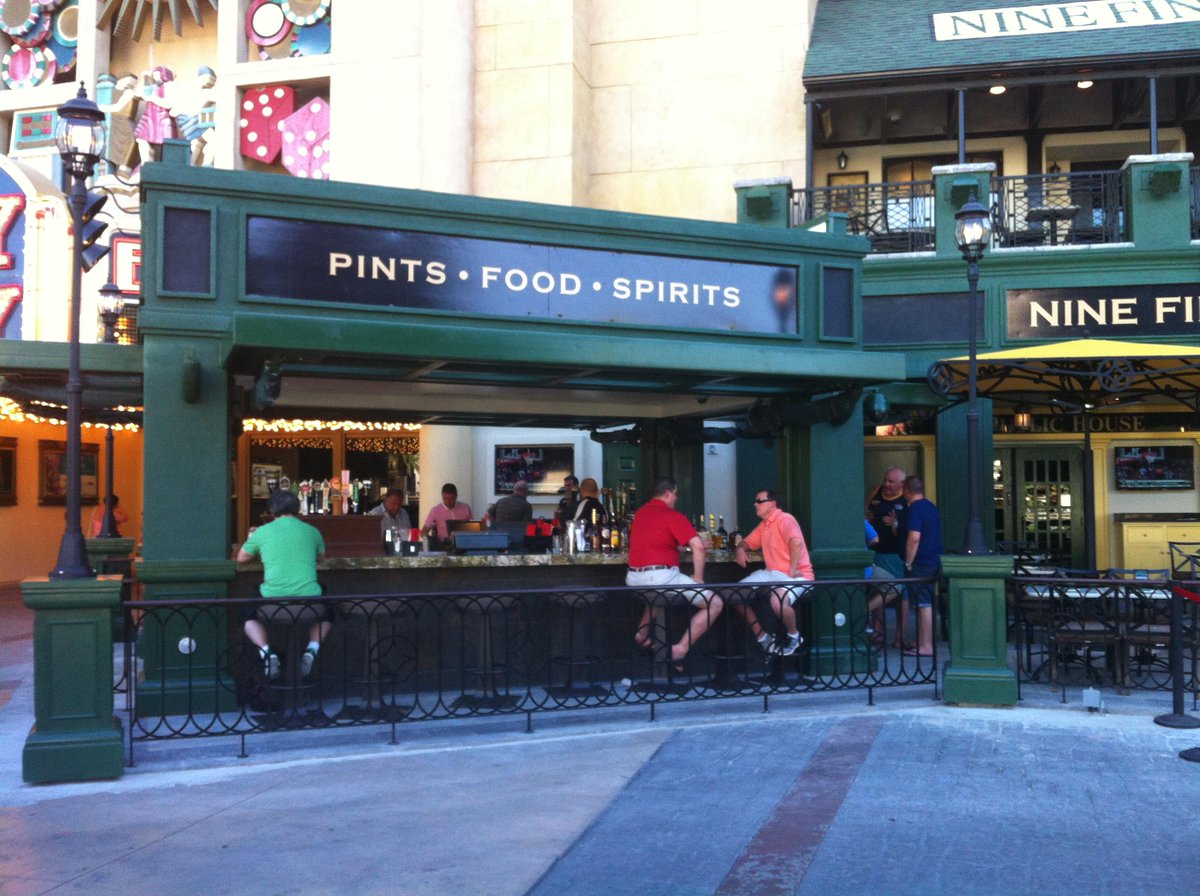 Nine Fine Irishmen tweet media