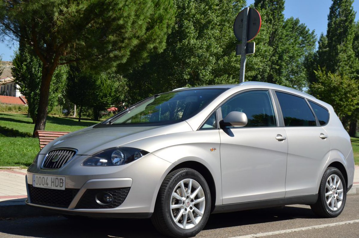 #seat Altea XL 1.6 tdi Common-Rail. Del año 2011 y con muchísimos extras. Todas las fotos en bit.ly/1GV6u52