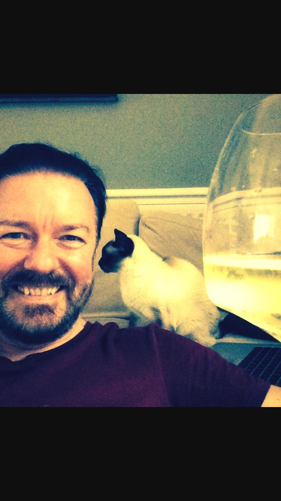 rickygervais tweet picture