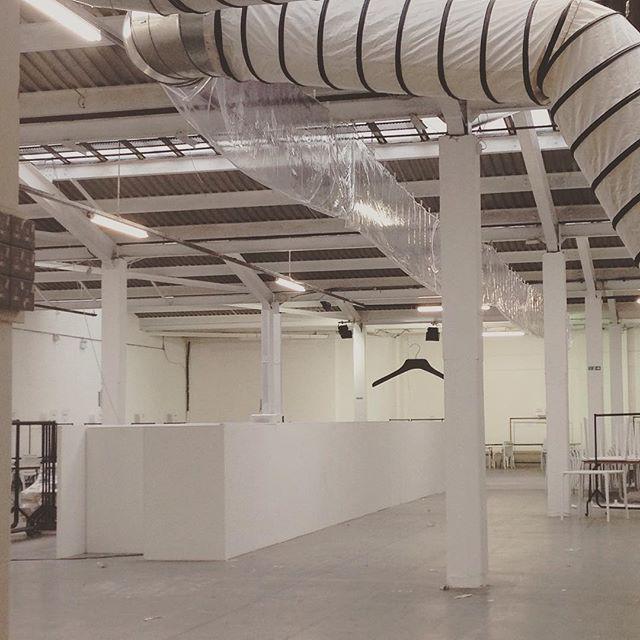 JacketReqd's tweet image. Keep in' it cool... #jacketreqd #jacketrequired