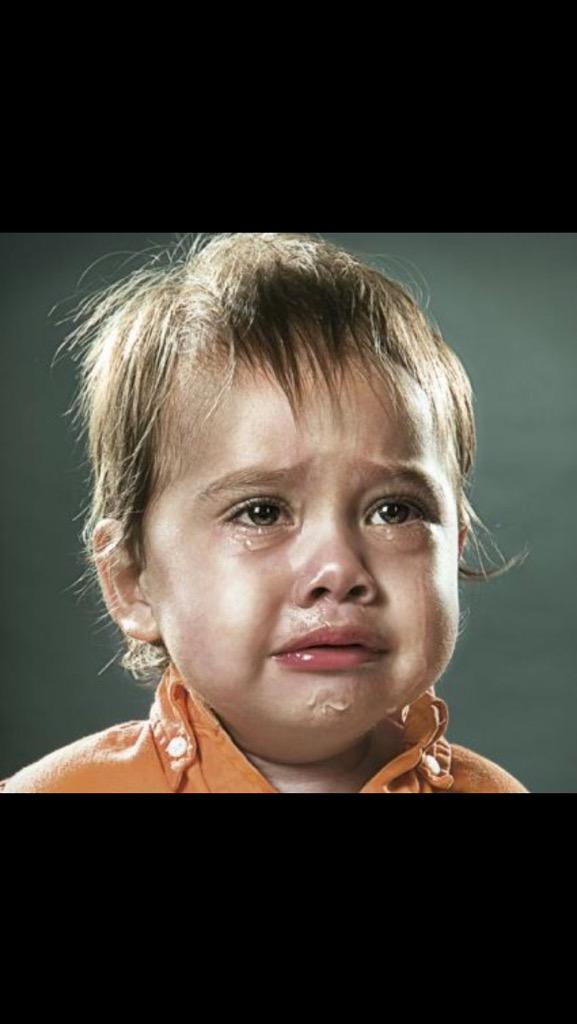 adamssssss_emma's tweet photo. Moi quand j'oublie d'activer le son et que la video snap de @CedriCommeLaBD est deja passer http://t.co/pGQ1aRXqEf