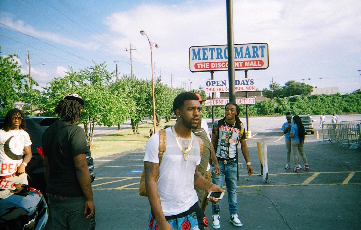 300's tweet image. #YRN WEEK 07/31/15
#FREERELL THE 4TH @MIGOS FOREAL FOREAL
300entertainment.tumblr.com