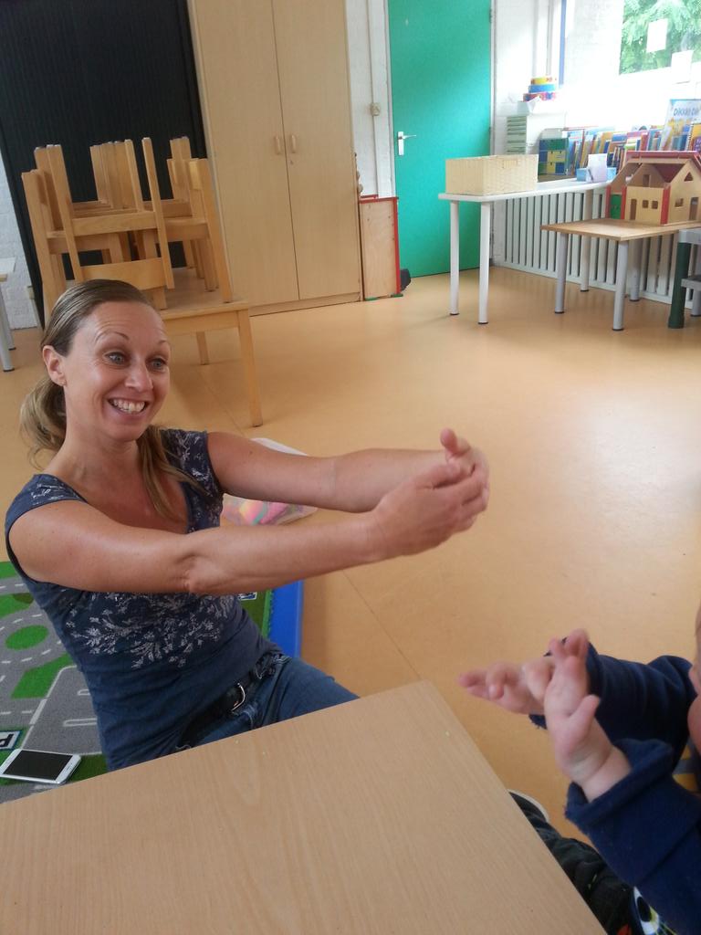 Samen spelen met het eerste kindje, die is gestart bij Stichting Wij Samen. Woensdag spelen we verder @ kroevendonk