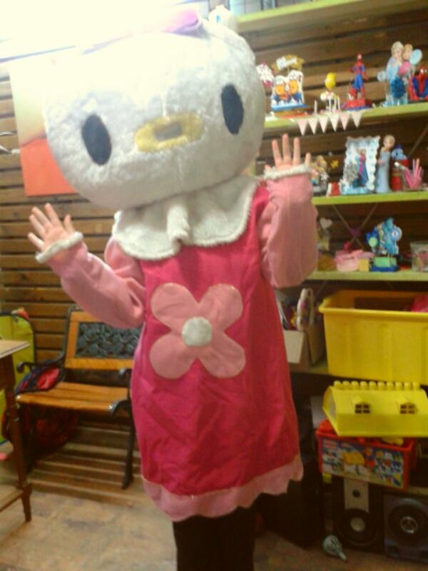 malepittaro's tweet photo. Sofia 'Kitty' Sebastiani @sofisebastiani http://t.co/TwZpfUmndh