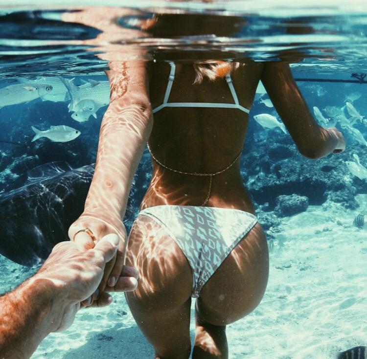 WhenImWith_U's tweet photo. I just need a boy who will take a picture like this with me (you don't even have to date me LOL) http://t.co/v0PicwfxrZ