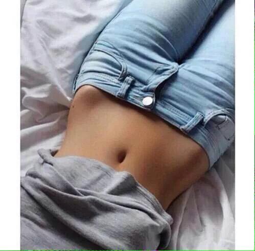 weightlessthin's tweet photo. Bones 😍#thinspo #thinspiration #skinny #thin #bones http://t.co/C28ChqERWr