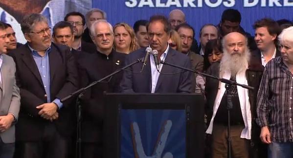 MUPArgentina's tweet photo. #IMPA #CABA El MUP participó del acto en IMPA junto a @danielscioli http://t.co/bOW0NRfp8S  #ScioliParaLaVictoria http://t.co/Zw8u8zqgoe