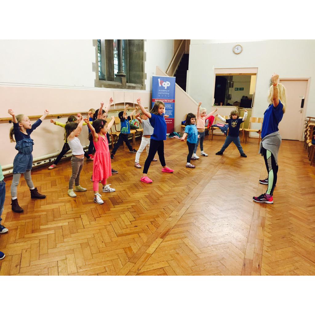 loopacademy's tweet image. Superhero dance routine...⭐️ #summerschool #highgate #drama #dance #sing