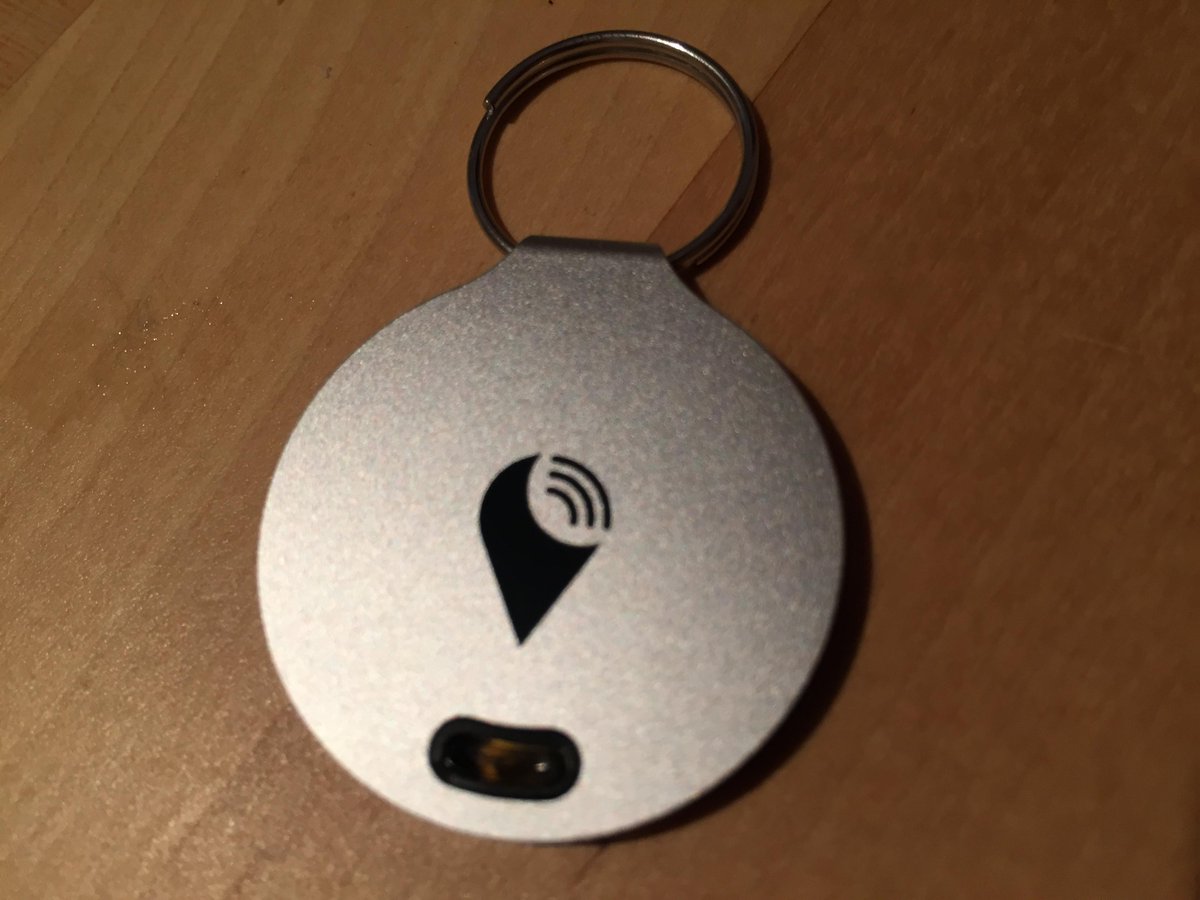 xab83's tweet photo. Yuhuuu! #Newgadget!
Hellooooo @TheTrackR!
#findstuff #bluetooth http://t.co/aSR4Ab4t6k