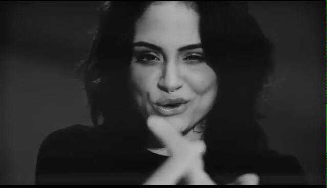 Naeeexox's tweet photo. Everyone go check out The Way music video http://t.co/2ryTPaoAoN #TheWayMusicVideo http://t.co/9USLyhlHFn