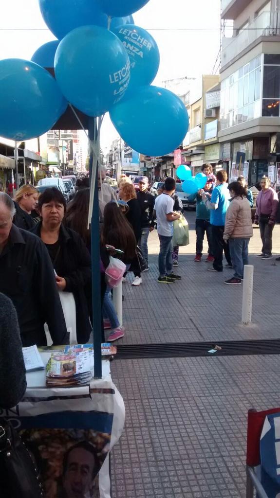hernanletcher's tweet photo. Exitoso operativo del Pronure en estación de San Martin http://t.co/bVociMSu5I