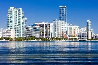 FLTitleLoans's tweet photo. Borrow up to $15,000 with a car title #loan in #Miami , #Florida! Get a free estimate here: http://t.co/egim57SrQw http://t.co/0JRDOMkrhp